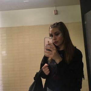 Meet your Posher, Bella